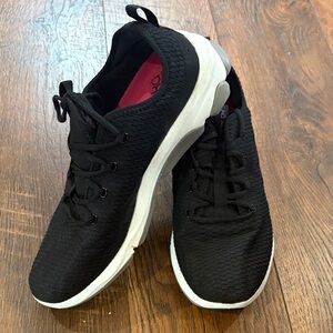 Ryka Women’s Black Walking Sneakers – Lightweight & Supportive